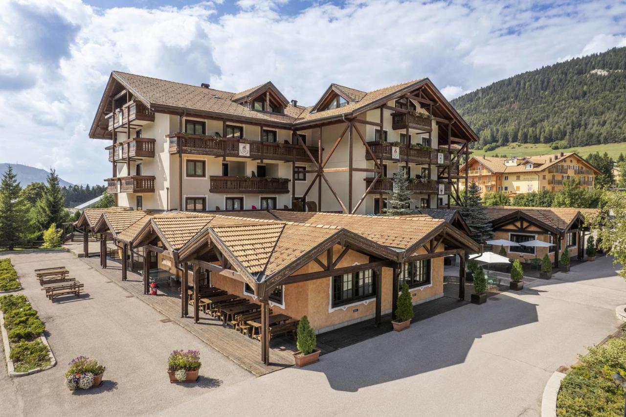 Golf Hotel 폴가리아 외부 사진