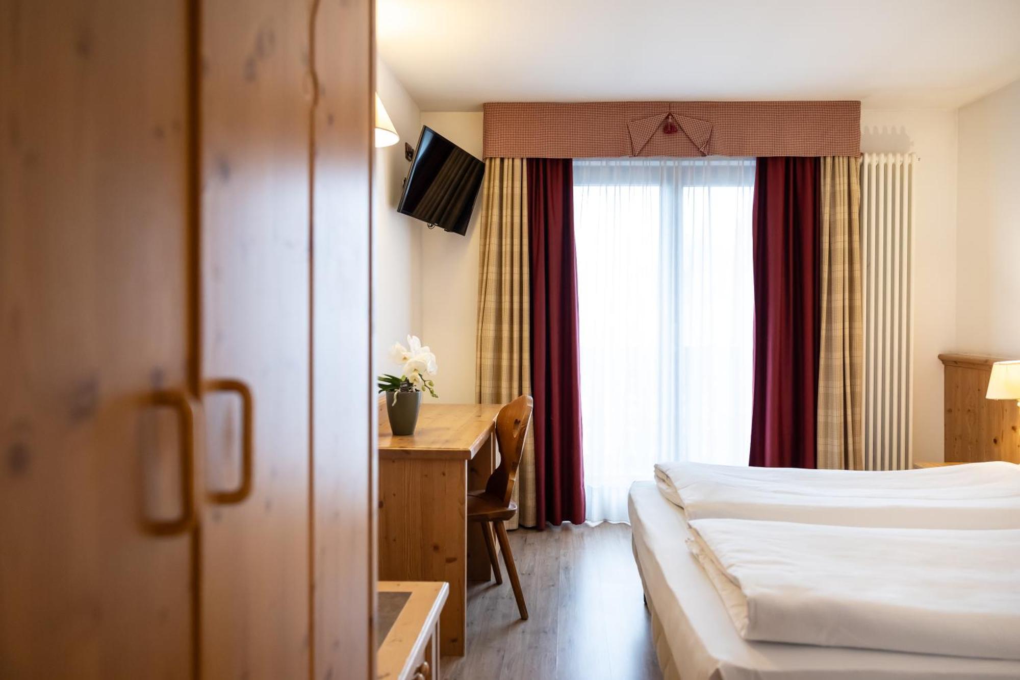 Golf Hotel 폴가리아 외부 사진